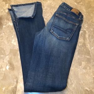 American Eagle Outfitters Skinny Kick Jeans